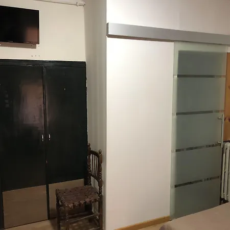 Di Verena Hostel Puigcerdà